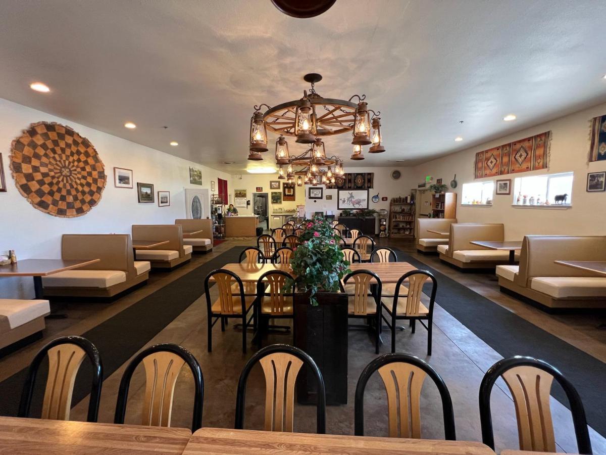 Baker Border Inn Casino מראה חיצוני תמונה